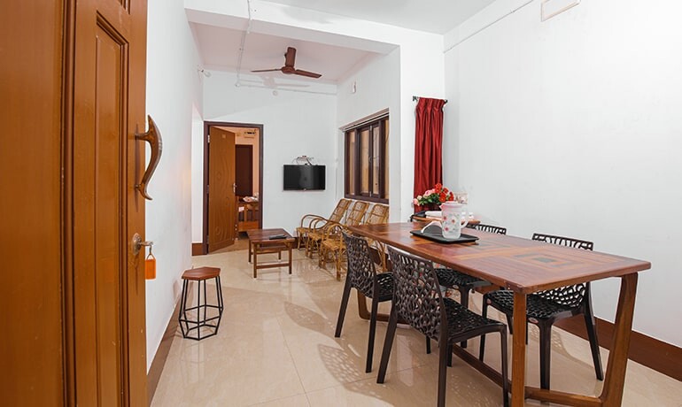 2BHK-Deluxe King Suite With Balcony