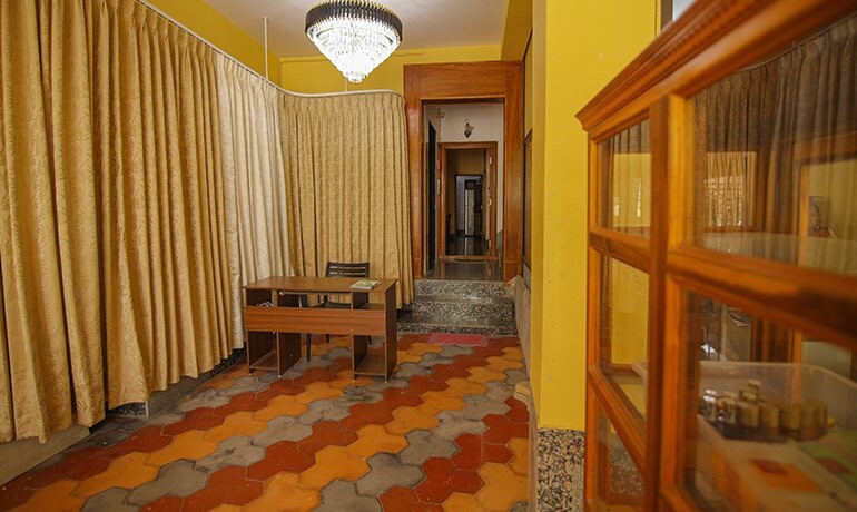 2BHK- Deluxe Queen Suite - Ground Floor